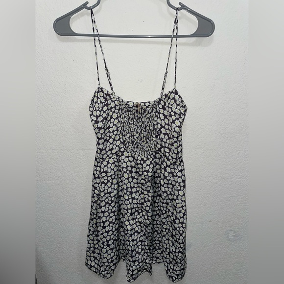 RESA - Picture 2 of 2